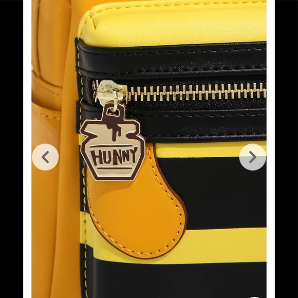 LOUNGEFLY FUNKO POP! DISNEY POOH BEE BACKPACK SET! main image 4